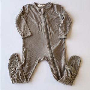 Kyte Baby Bamboo Footed Pajamas in Clay